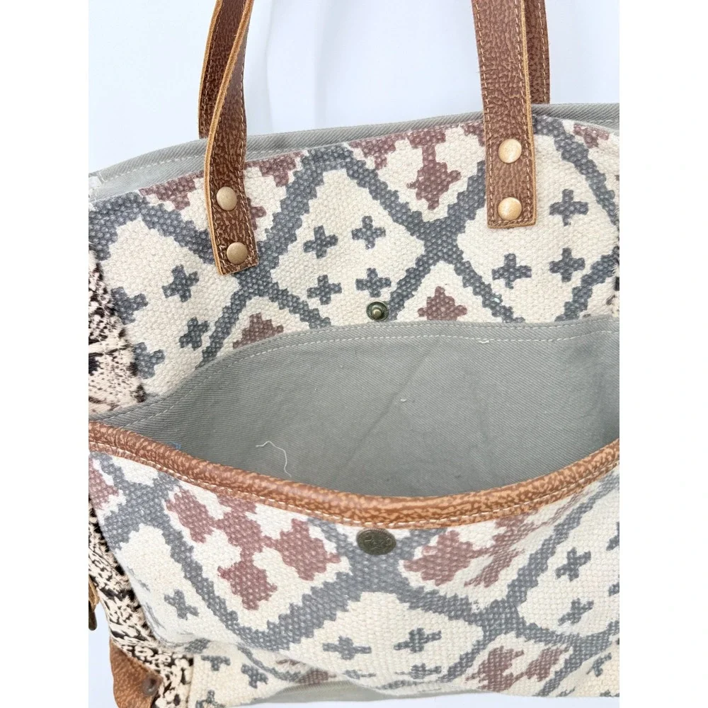 Myrha Large Tote‎ Festival Boho Y2K Upcycled Canvas Leather Brown White Summer